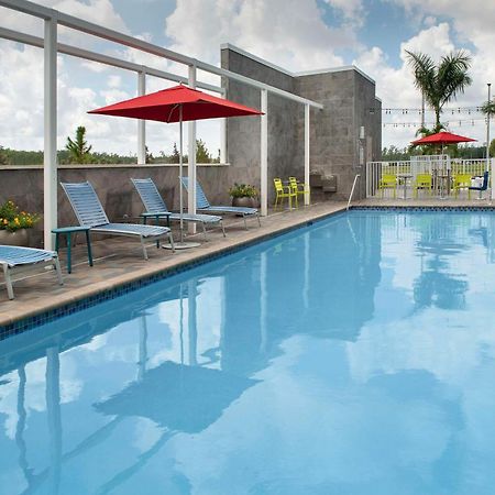 Home2 Suites By Hilton Fort Myers Airport Extérieur photo